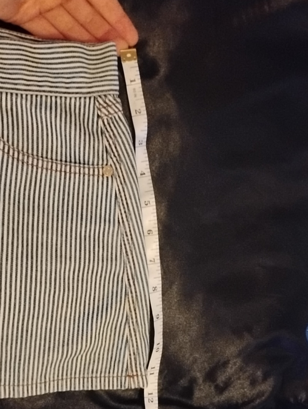 Authentic Gucci Blue and White Striped Mini Skirt - Picture 4 of 9